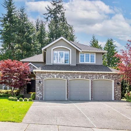 ホテル Upscale Beautiful House In Bellevue, Wa エクステリア 写真